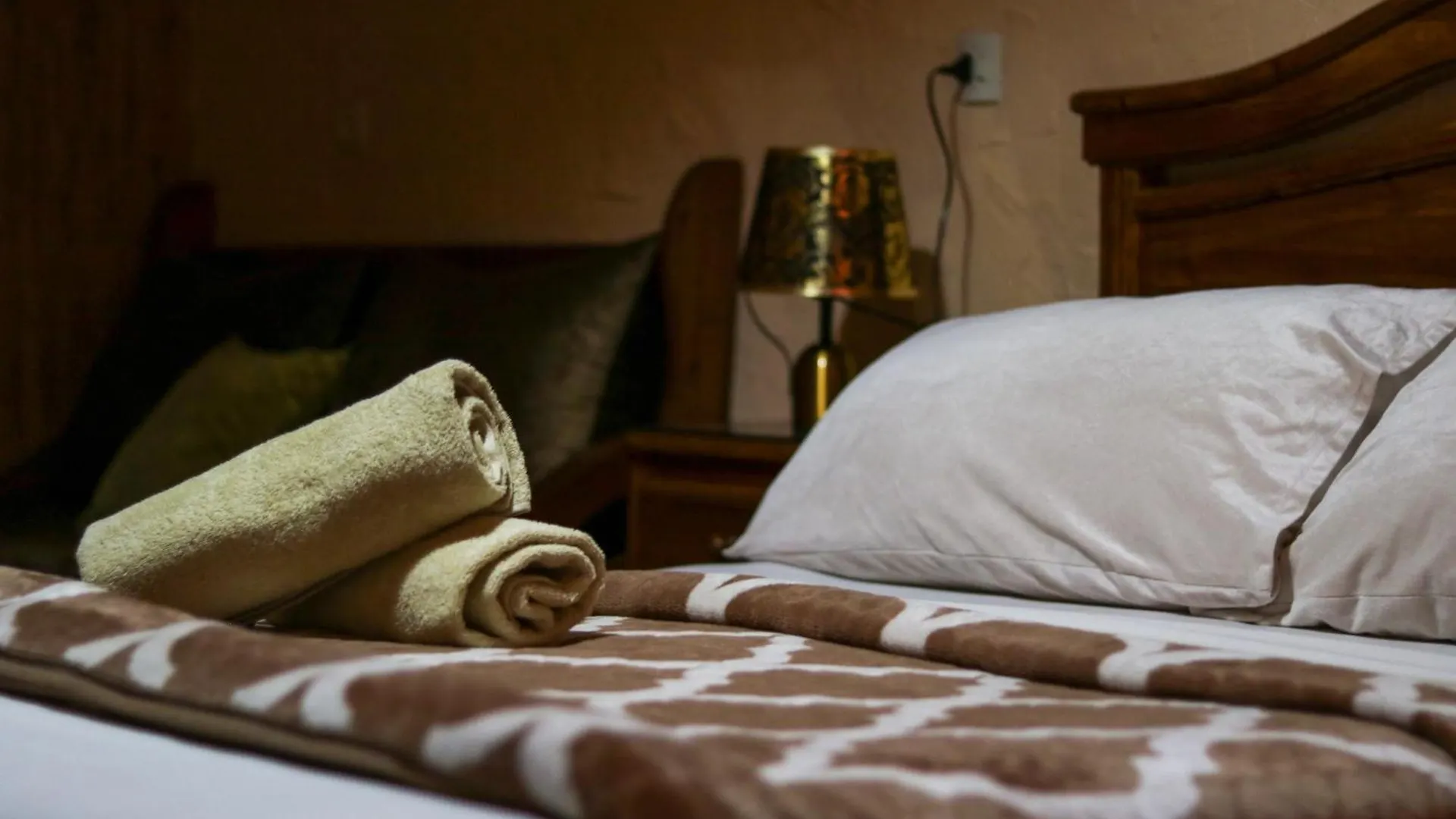 Guest house Auberge Les Montagnes Du Paradis Your Hidden Retreat In Paradise Valley Tagherat Anekrim