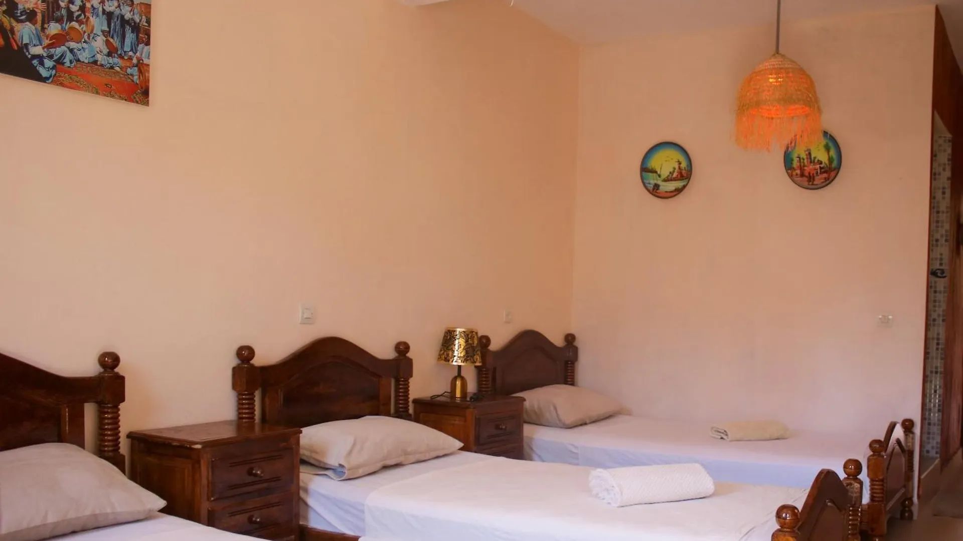 Auberge Les Montagnes Du Paradis Your Hidden Retreat In Paradise Valley Tagherat Anekrim Guest house