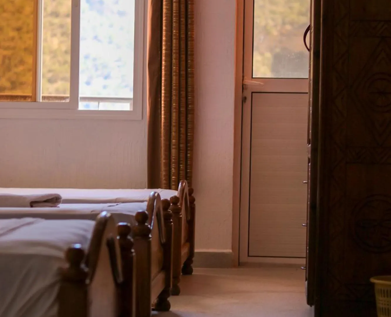 Auberge Les Montagnes Du Paradis Your Hidden Retreat In Paradise Valley Tagherat Anekrim Guest house