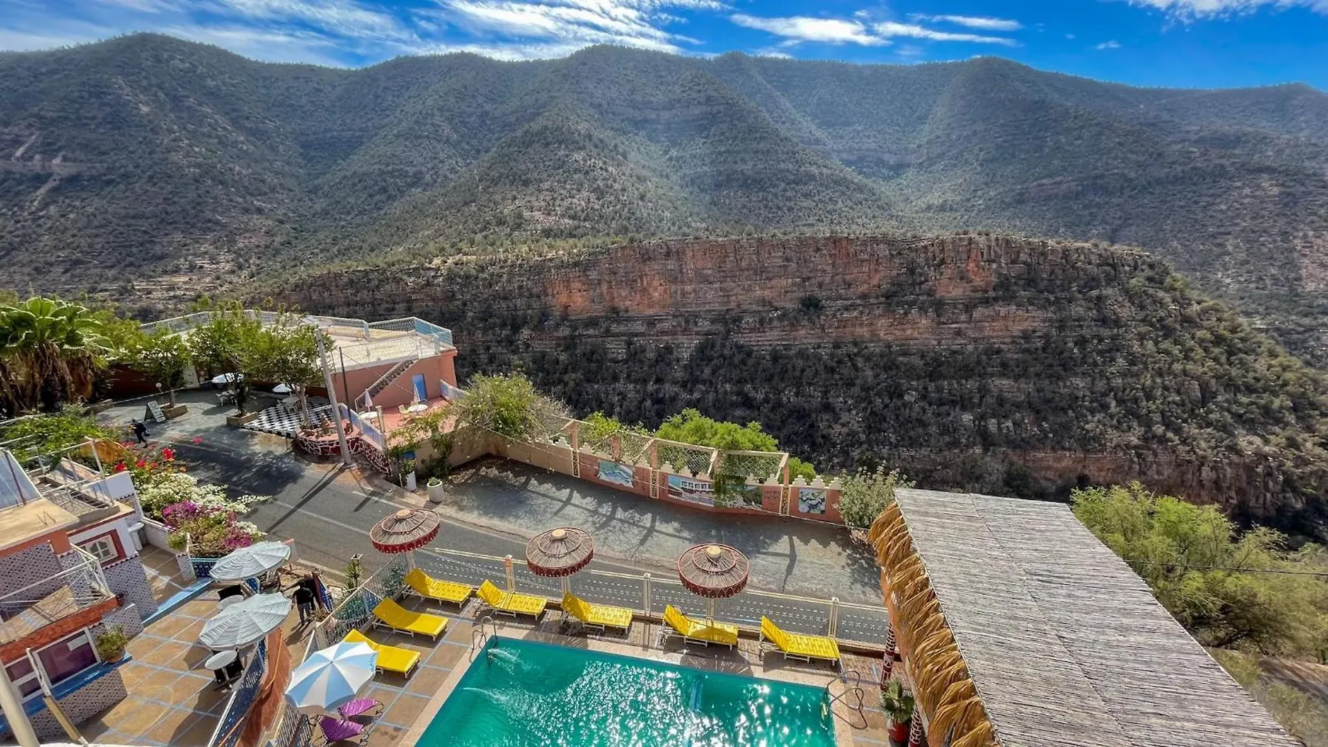 Auberge Les Montagnes Du Paradis Your Hidden Retreat In Paradise Valley Tagherat Anekrim