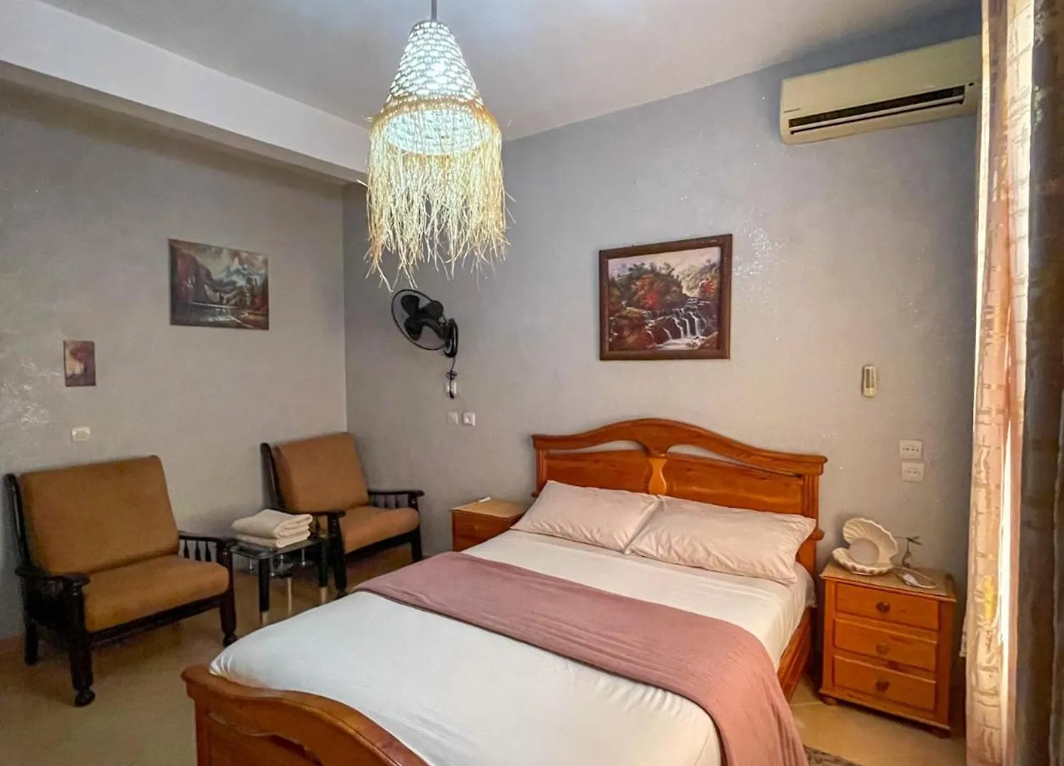 Gasthof Auberge Les Montagnes Du Paradis Your Hidden Retreat In Paradise Valley Tagherat Anekrim