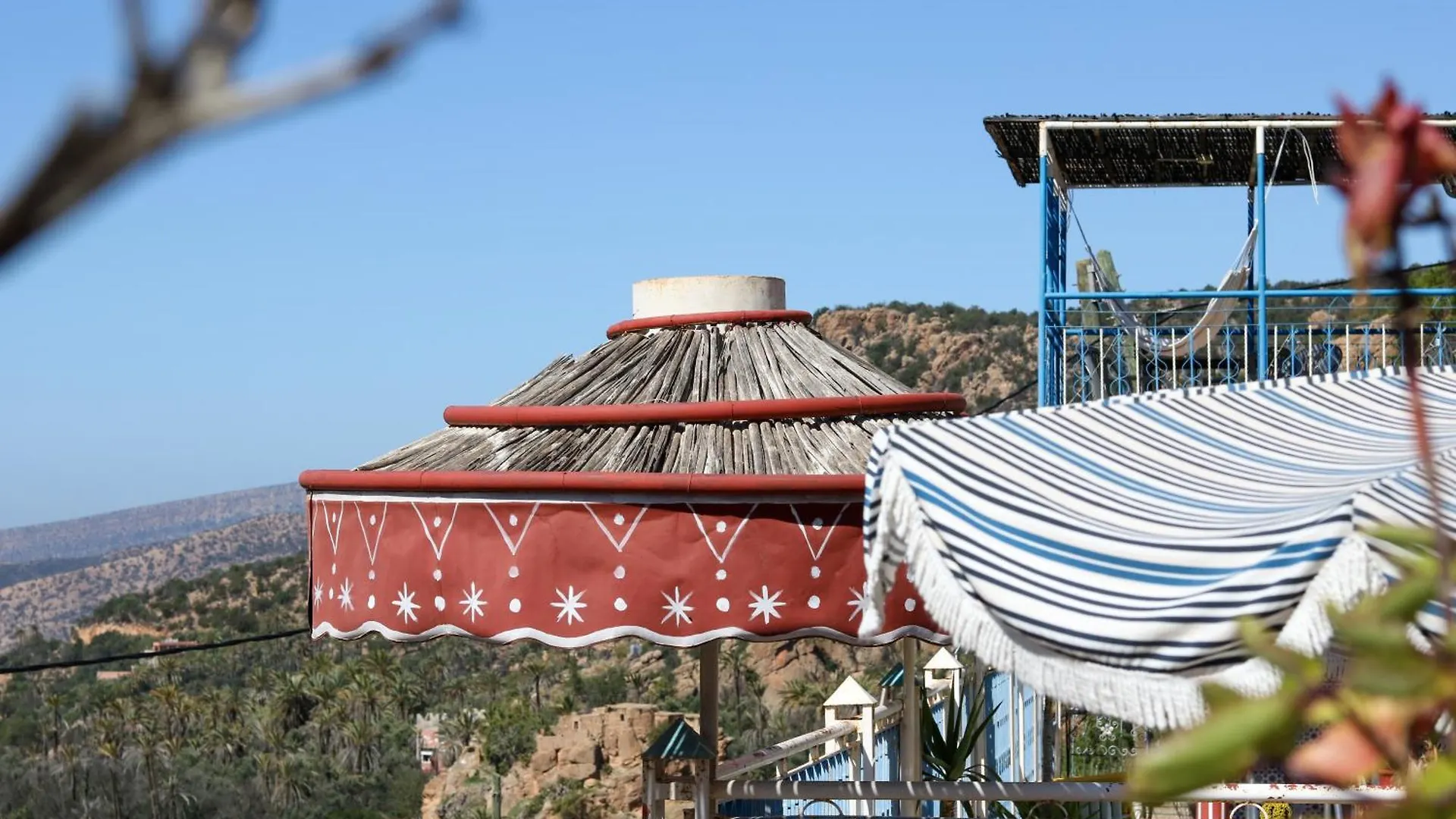 Gasthof Auberge Les Montagnes Du Paradis Your Hidden Retreat In Paradise Valley Tagherat Anekrim