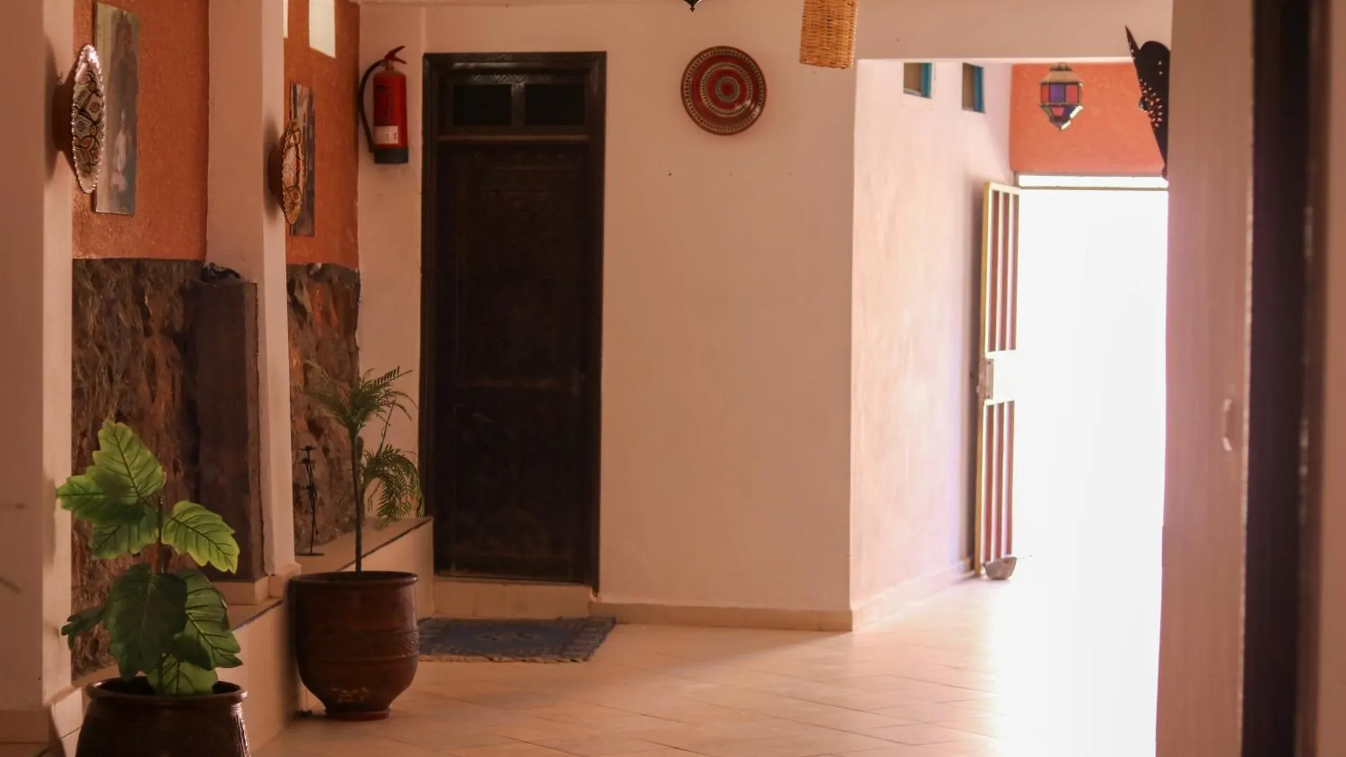 Auberge Les Montagnes Du Paradis Your Hidden Retreat In Paradise Valley Tagherat Anekrim