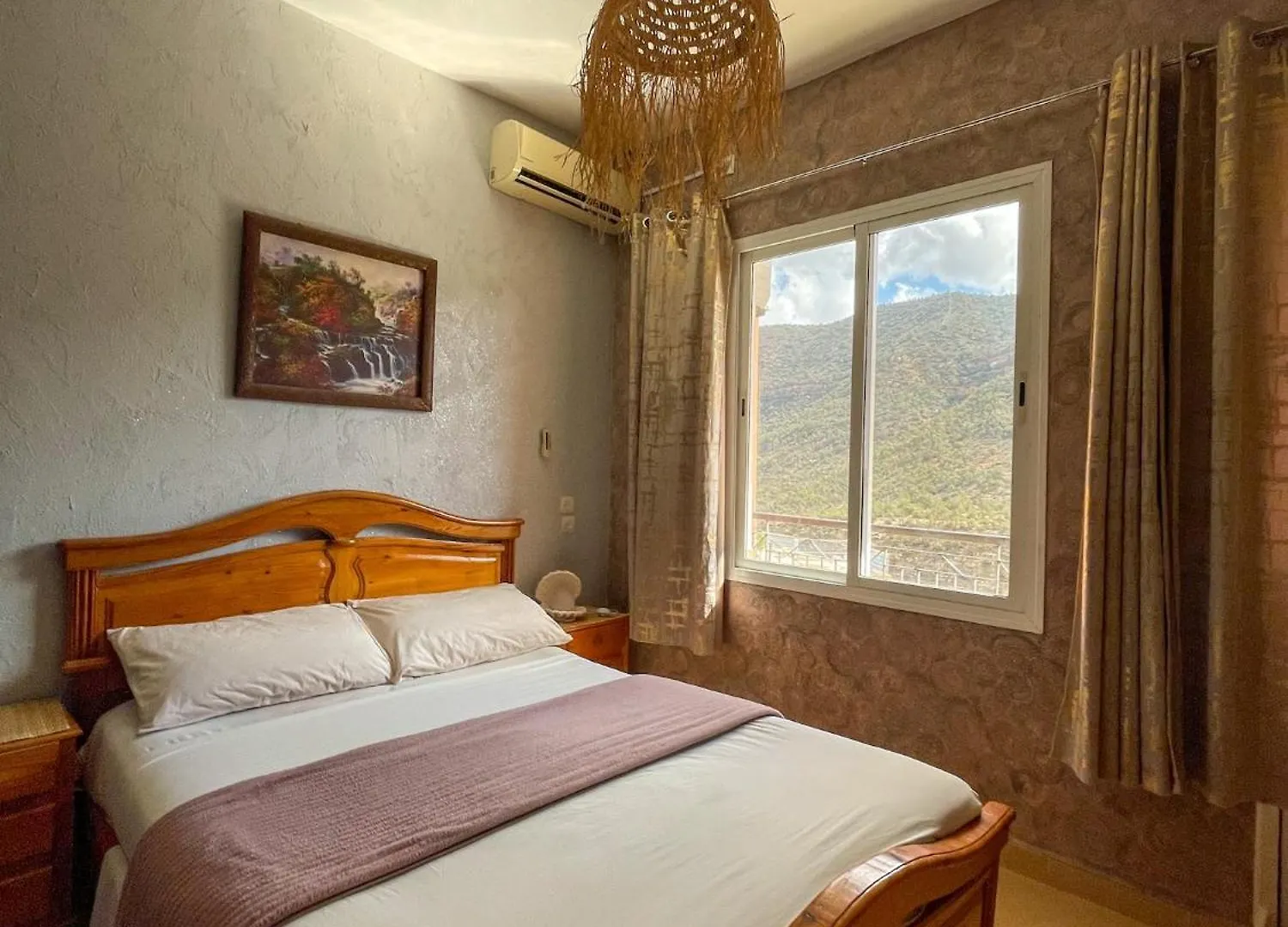 Auberge Les Montagnes Du Paradis Your Hidden Retreat In Paradise Valley Tagherat Anekrim